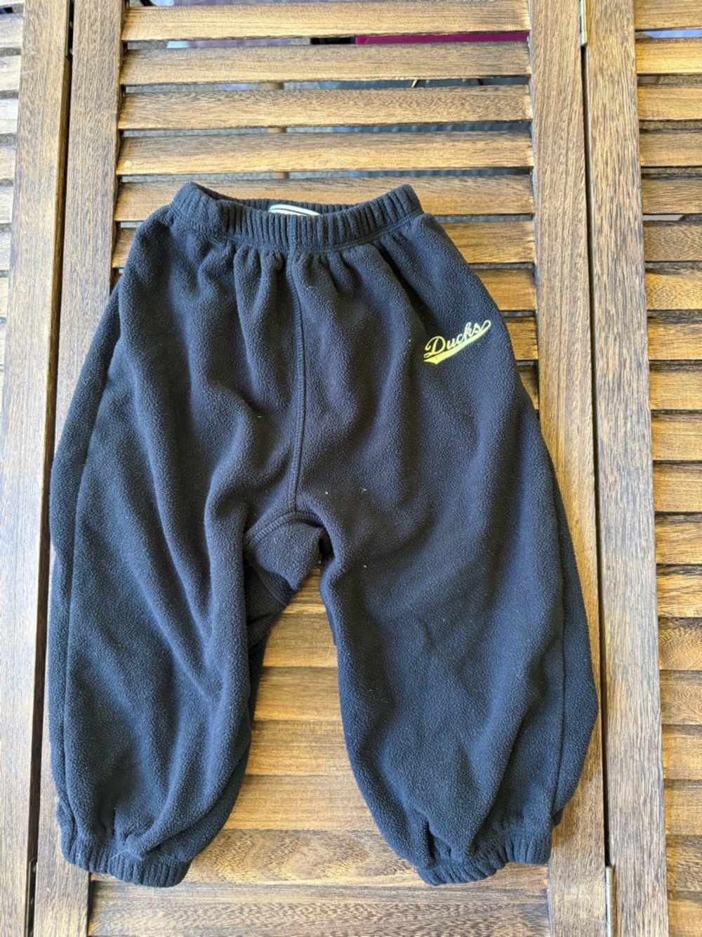 Oregon Ducks Toddler Kids Black Fleece Joggers with Yellow Ducks Logo 3T